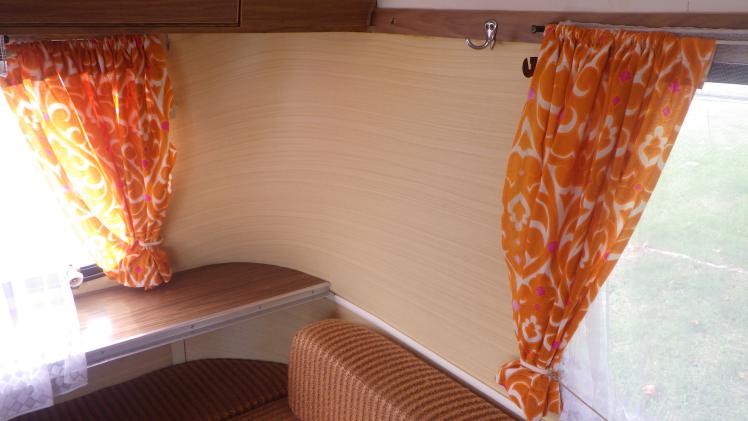 ��% metaKeywords %��